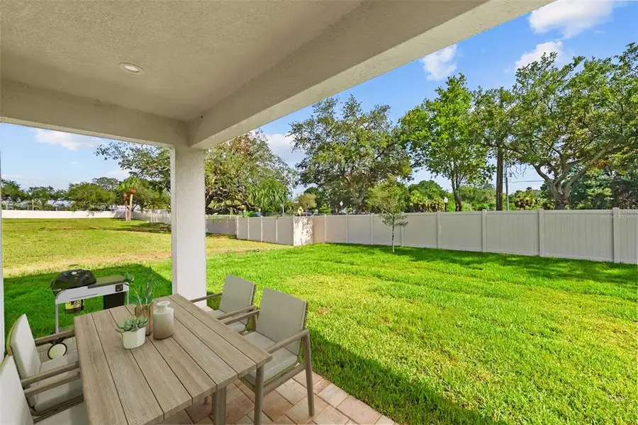 Exterior details and patio area of a home in , Tarpon Springs (Image 3).