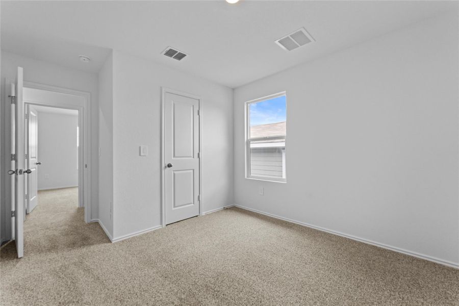 Spacious, unfurnished interior of a new home in , Kyle (Image 12).