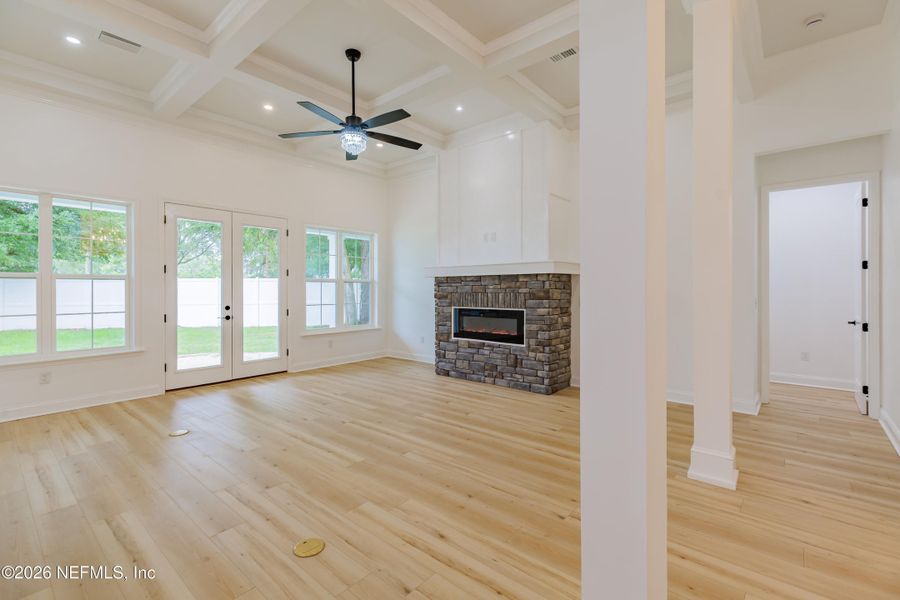 Spacious, unfurnished interior of a new home in , Jacksonville (Image 44).