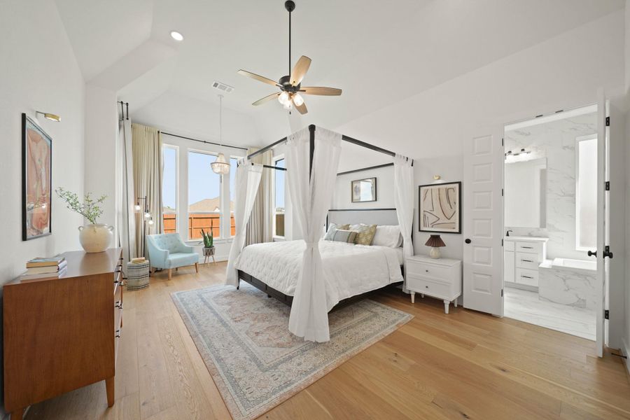 Furnished interior view inside a new home in Sienna, Missouri City (Image 35). Furnished interior view inside a new home in Sienna, Missouri City (Image 35).