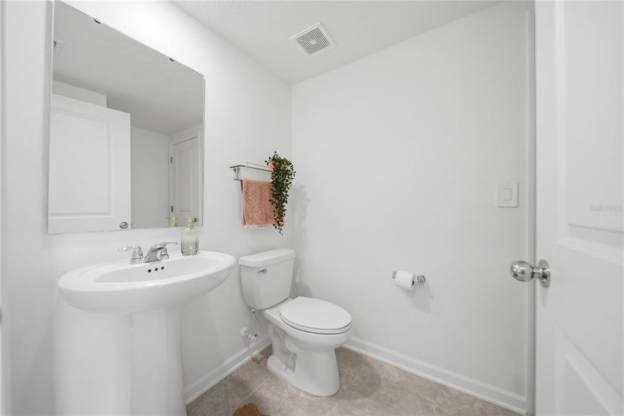 Furnished interior view inside a new home in , Davenport (Image 12).