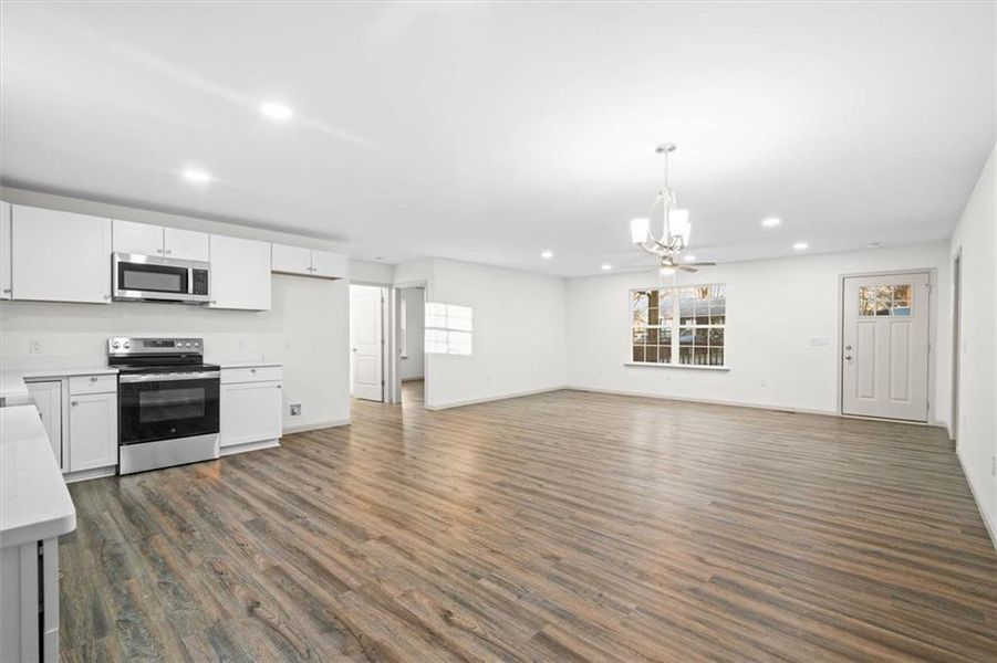 Spacious, unfurnished interior of a new home in , Dalton (Image 28).