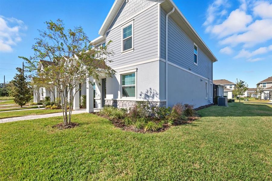 Exterior details and patio area of a home in Nautique at Waterside, Sarasota (Image 3).