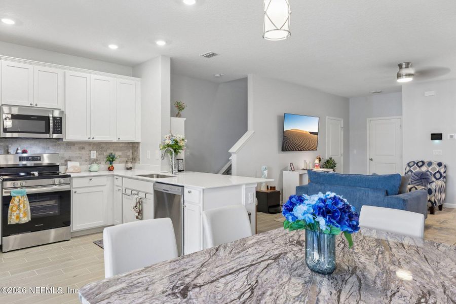 Furnished interior view inside a new home in , Middleburg (Image 15).