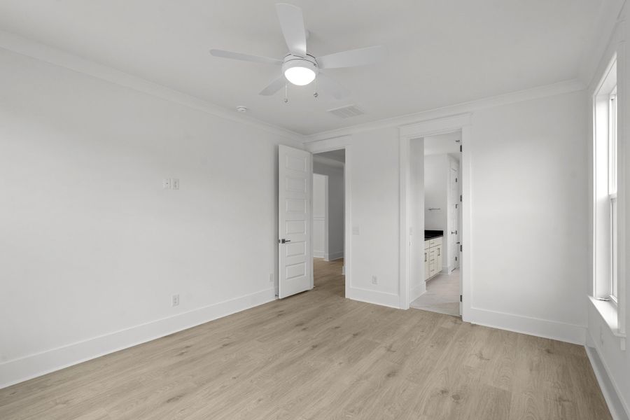 Spacious, unfurnished interior of a new home in Miller's Crossing, Johns Island (Image 33). Spacious, unfurnished interior of a new home in Miller's Crossing, Johns Island (Image 33).