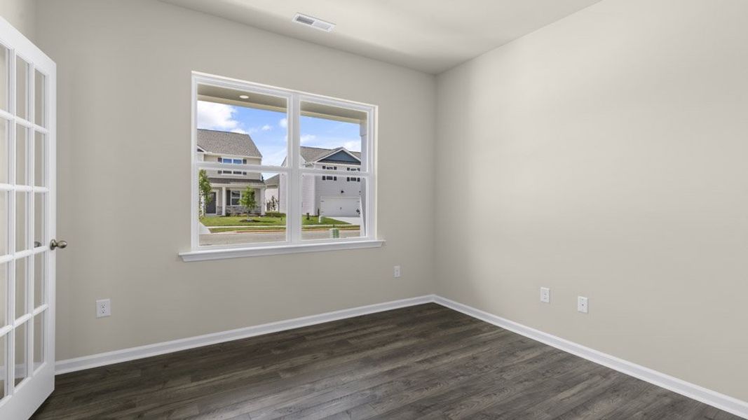 Spacious, unfurnished interior of a new home in Westerly, Lillington (Image 11).