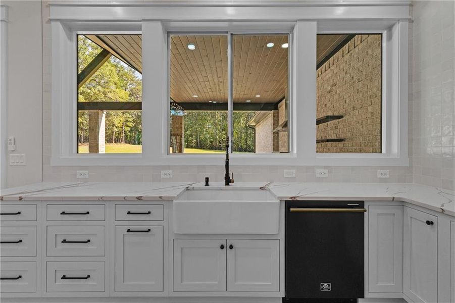 Furnished interior view inside a new home in , Monroe (Image 59).