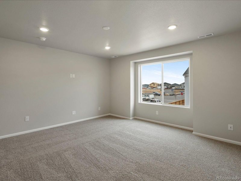 Spacious, unfurnished interior of a new home in Buffalo Highlands: The Canyon Collection, Commerce City (Image 21). Spacious, unfurnished interior of a new home in Buffalo Highlands: The Canyon Collection, Commerce City (Image 21).