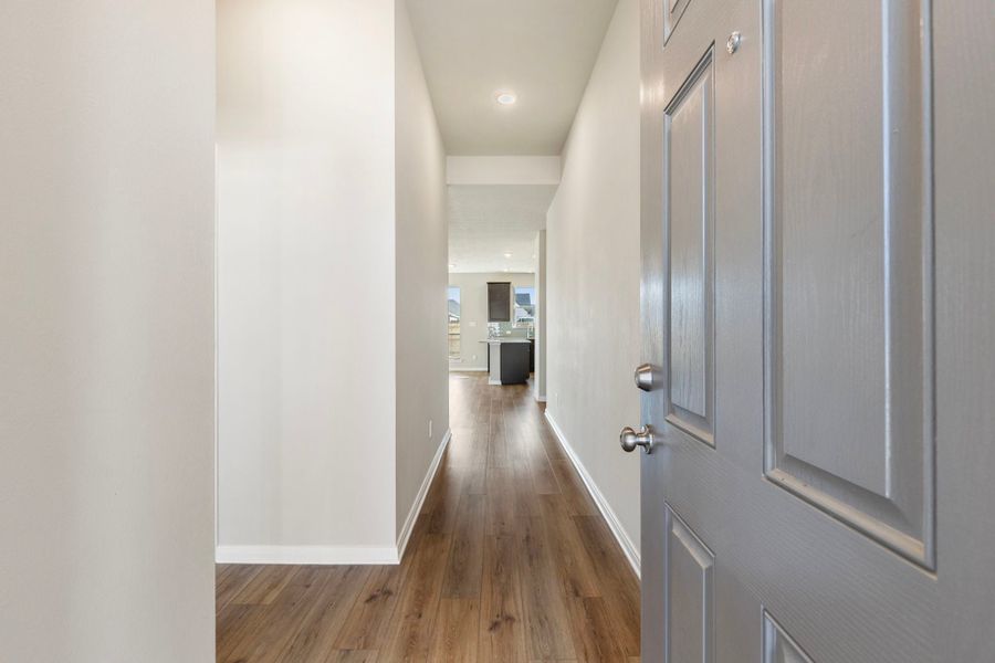 Representative unfurnished interior of a home built from the The 1613 by Stylecraft Builders in Arroyo Ranch, Seguin (Image 14).
