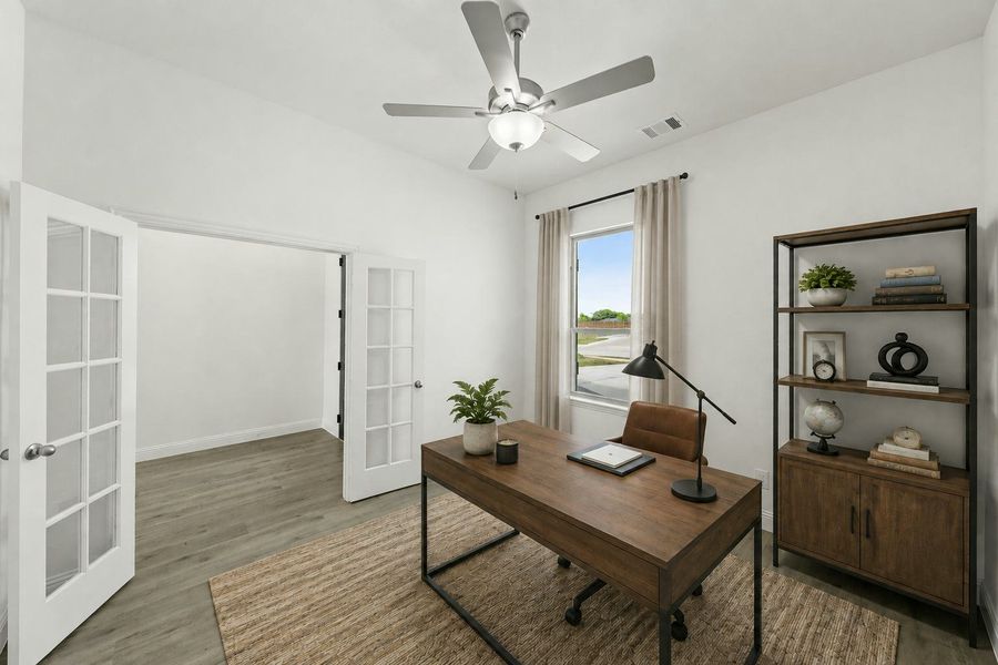 Furnished interior view inside a new home in Park Trails, Forney (Image 7). Furnished interior view inside a new home in Park Trails, Forney (Image 7).