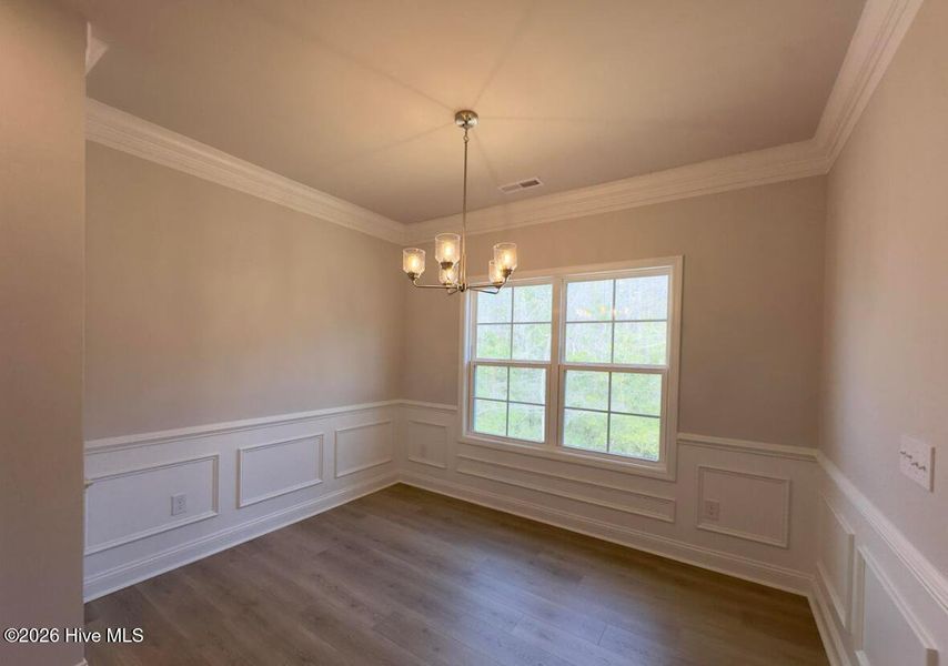 Spacious, unfurnished interior of a new home in River Village Square in River Landing, Wallace (Image 8).