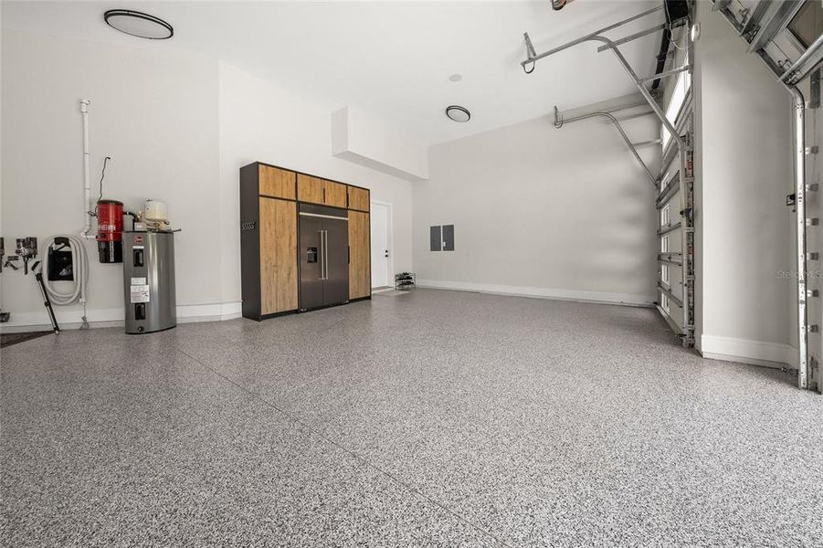 Spacious, unfurnished interior of a new home in , Sarasota (Image 20). Spacious, unfurnished interior of a new home in , Sarasota (Image 20).