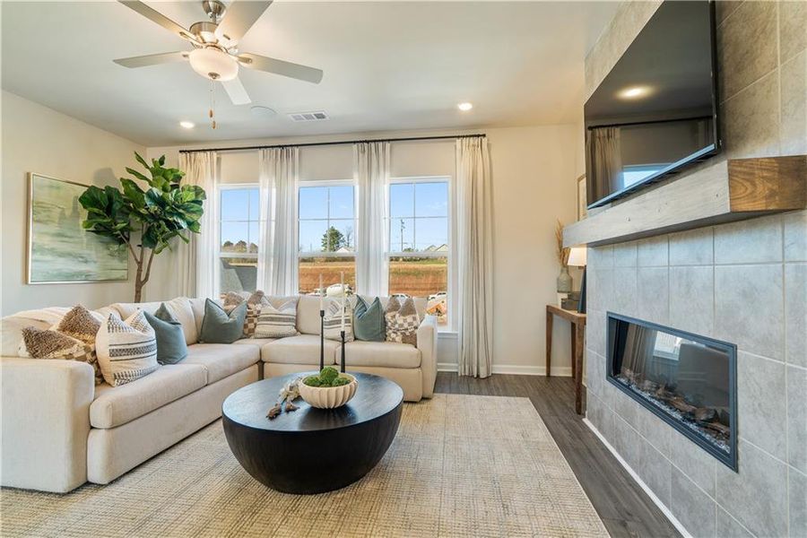 Furnished interior view inside a new home in Rosewood Farm, Lawrenceville (Image 20).