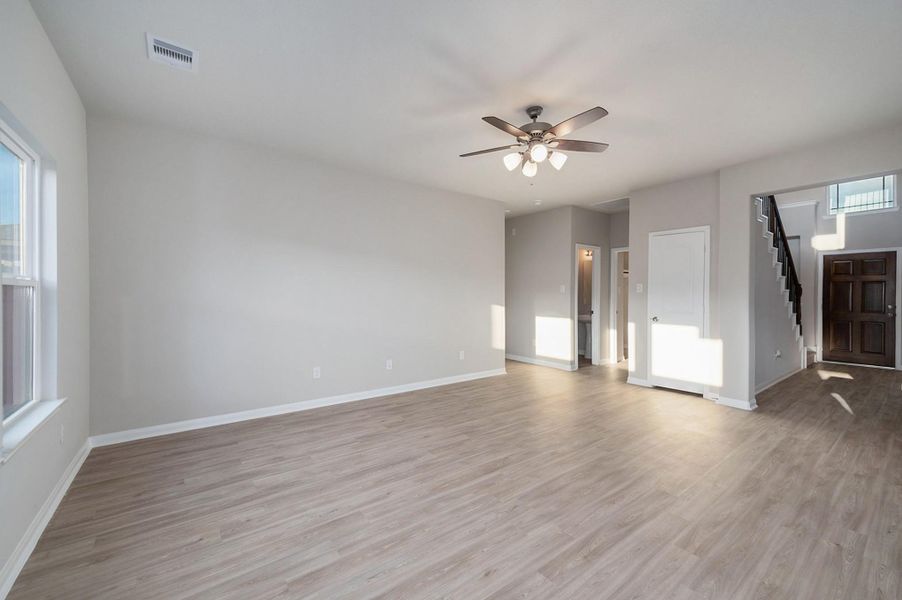 Gorgeous New 2 story home! Stonewall Plan. Photos are a representation of the 'Stonewall' floor plan.  Colors and selections may vary.  Call Today for a Tour!