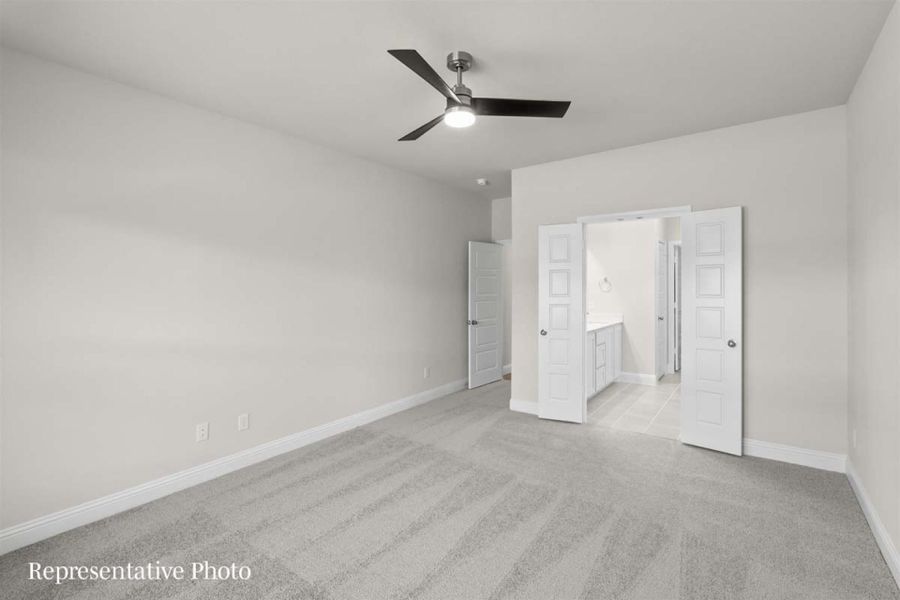 Spacious, unfurnished interior of a new home in Keeneland, Aubrey (Image 16).