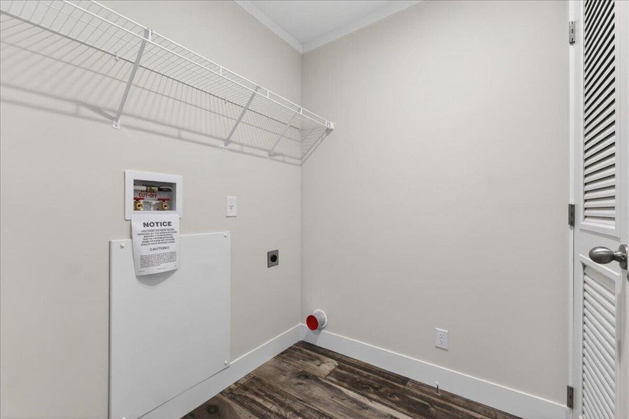 Spacious, unfurnished interior of a new home in , Walterboro (Image 36).