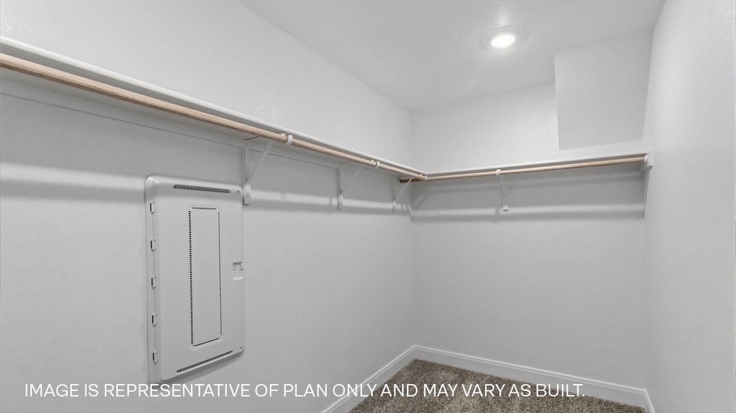 Spacious, unfurnished interior of a new home in Riverview, Georgetown (Image 21).
