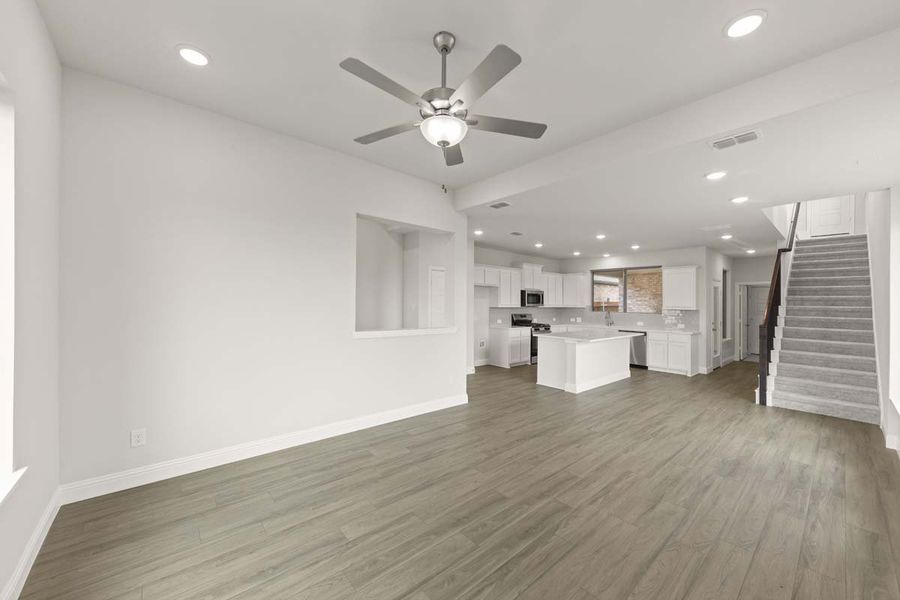 Spacious, unfurnished interior of a new home in Elevon, Lavon (Image 20).