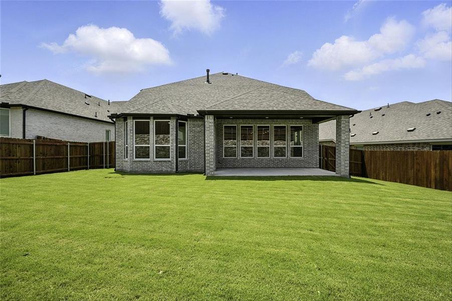 509RedBarnDrCAMBC023 509RedBarnDrCAMBC023