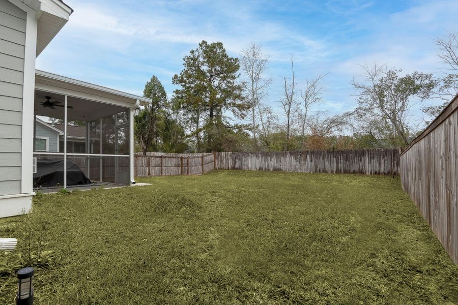 Exterior details and patio area of a home in Abbey Walk, Moncks Corner (Image 26). Exterior details and patio area of a home in Abbey Walk, Moncks Corner (Image 26).