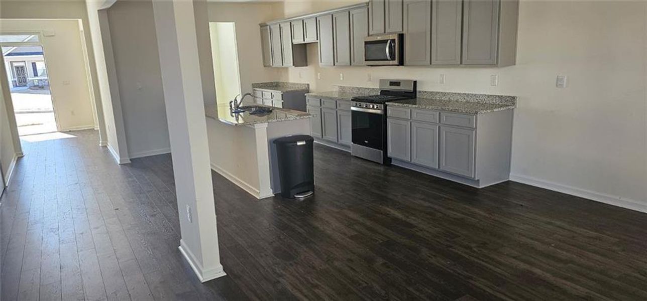 Furnished interior view inside a new home in Stillwater Springs, Dacula (Image 10).