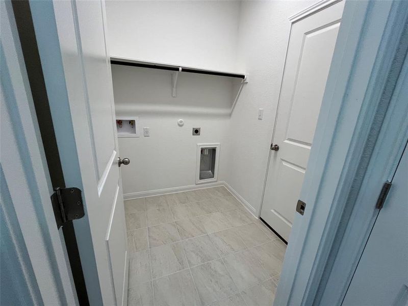 Not actual home-Demonstration purposes only of floorplan layout. Same floorplan, but model home at 8525 Wellspring Loop. Not actual home-Demonstration purposes only of floorplan layout. Same floorplan, but model home at 8525 Wellspring Loop.