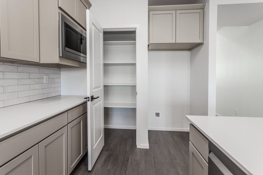 Furnished interior view inside a new home in Trailside, Timnath (Image 14).