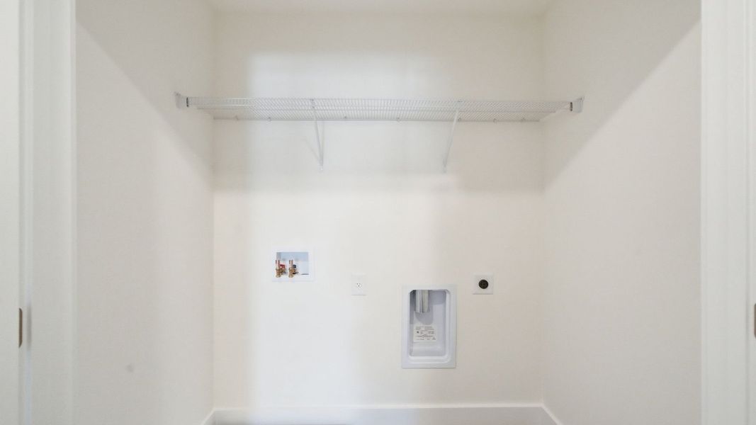 Spacious, unfurnished interior of a new home in The Arbor Townhomes, Kingsport (Image 27).