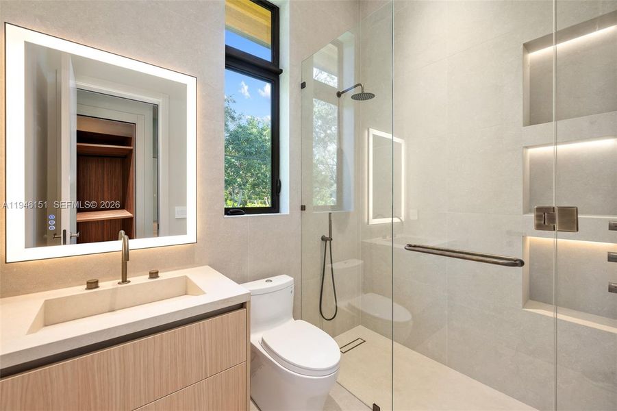 Furnished interior view inside a new home in , Pinecrest (Image 13).