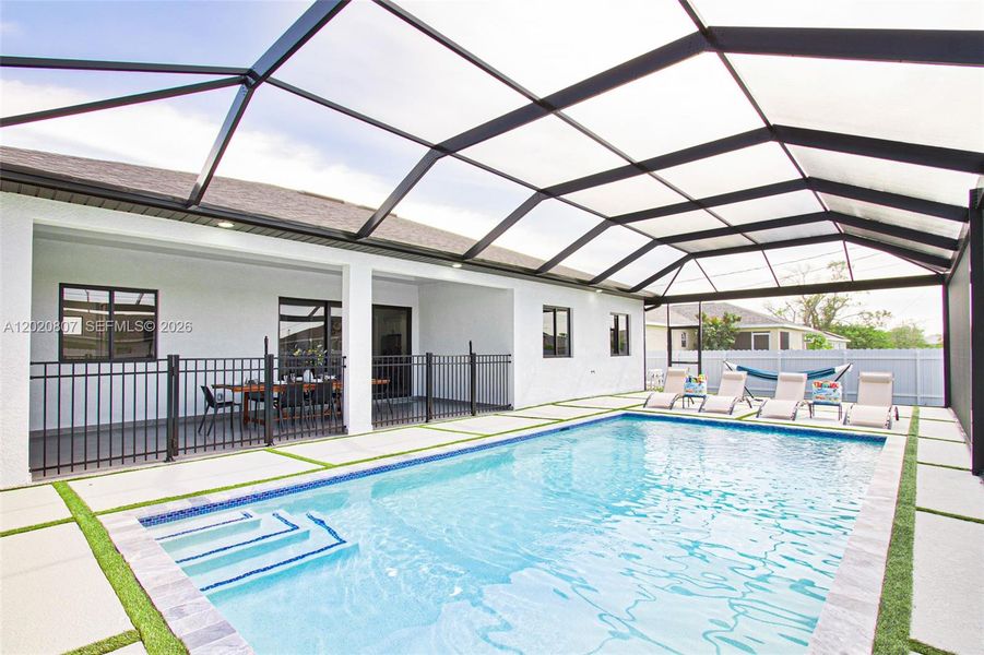Exterior details and patio area of a home in , Cape Coral (Image 3).