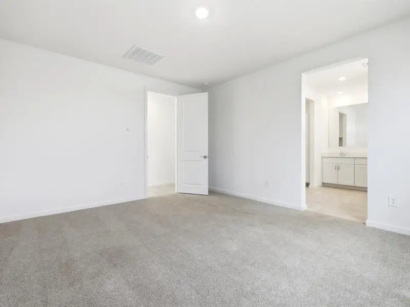 Spacious, unfurnished interior of a new home in Entrada Estate Series, Tolleson (Image 14).