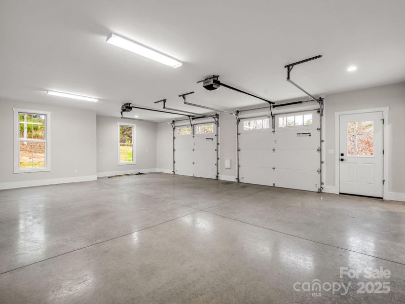 Spacious, unfurnished interior of a new home in , Rutherfordton (Image 37). Spacious, unfurnished interior of a new home in , Rutherfordton (Image 37).