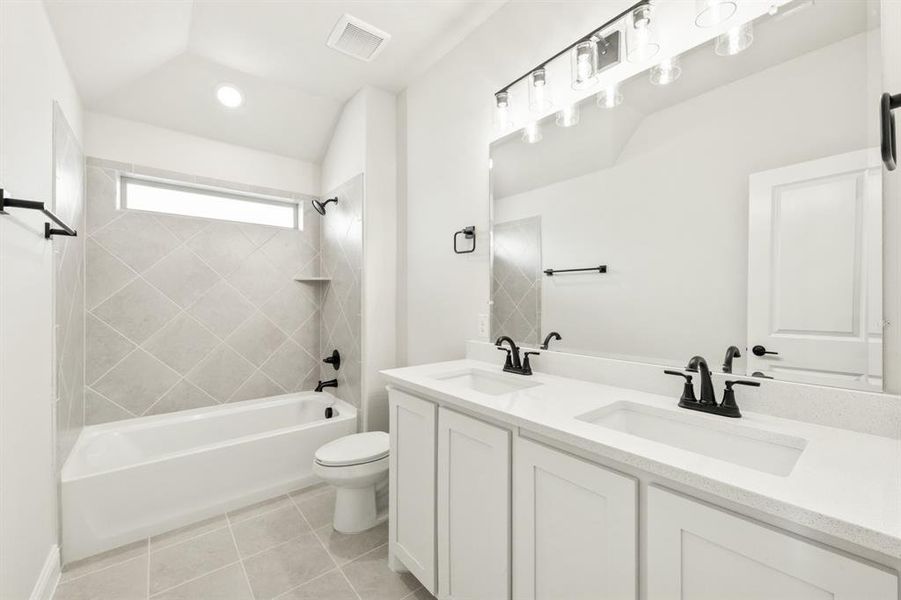 Furnished interior view inside a new home in The Oaks, Red Oak (Image 10).