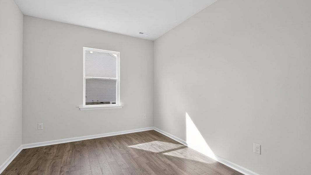 Spacious, unfurnished interior of a new home in Mason Ridge, Spring Lake (Image 12).
