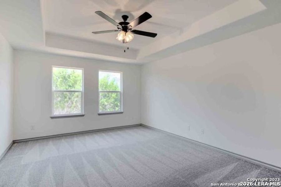Spacious, unfurnished interior of a new home in , Blanco (Image 17).
