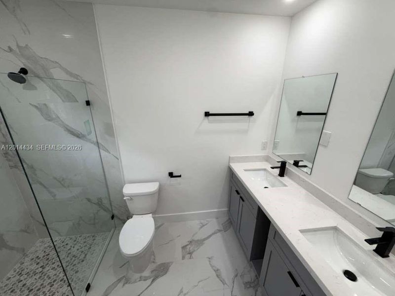 Furnished interior view inside a new home in , Lehigh Acres (Image 10).