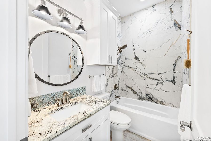 Furnished interior view inside a new home in , Corpus Christi (Image 9).