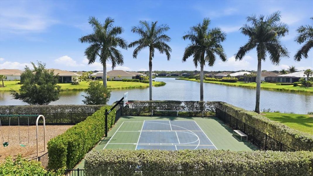 Community amenities in , Sarasota (Image 47).