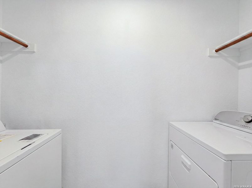 Close-up of interior finishes inside a home in Torian Village, San Antonio (Image 15).
