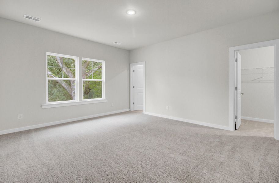 Spacious, unfurnished interior of a new home in Indigo Grove Townhomes, Johns Island (Image 29).