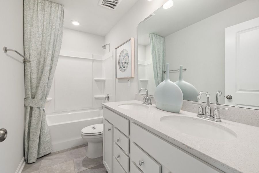 Representative furnished interior of a home built from the Murray by Pulte Homes in Cambria, Garner (Image 15). Representative furnished interior of a home built from the Murray by Pulte Homes in Cambria, Garner (Image 15).