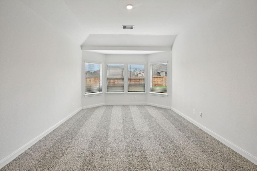 Spacious, unfurnished interior of a new home in Pine Lake Cove - Classic Series, Montgomery (Image 29).