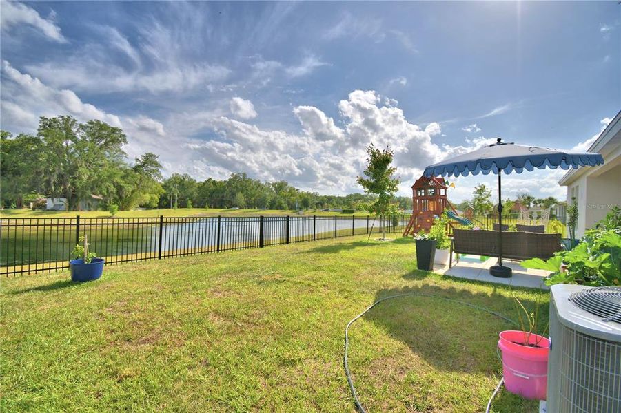 Image 96 of a home in Harmony at Lake Eloise.