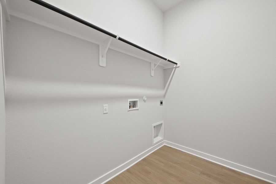 Spacious, unfurnished interior of a new home in Park Central, Georgetown (Image 37).