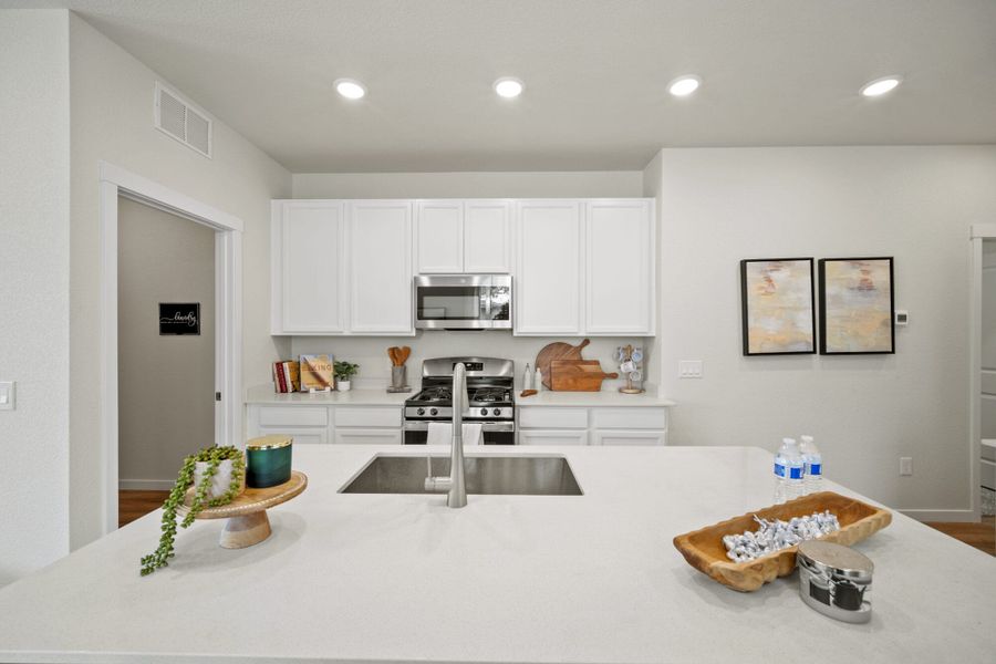 Representative furnished interior of a home built from the Carnation by View Homes in Ridge at Lorson Ranch, Colorado Springs (Image 7).