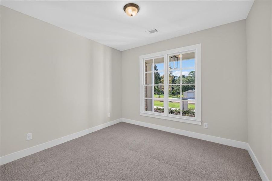 Spacious, unfurnished interior of a new home in , Gainesville (Image 21).