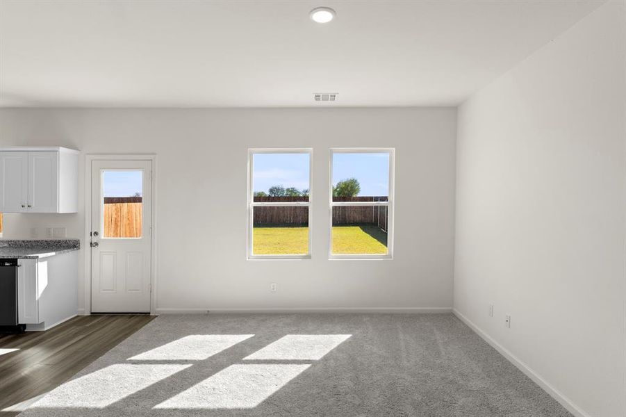 06. 512 Merced - Family 06. 512 Merced - Family