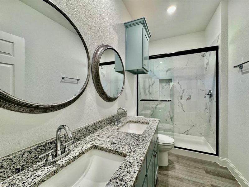 Primary room Bathroom with double vanity