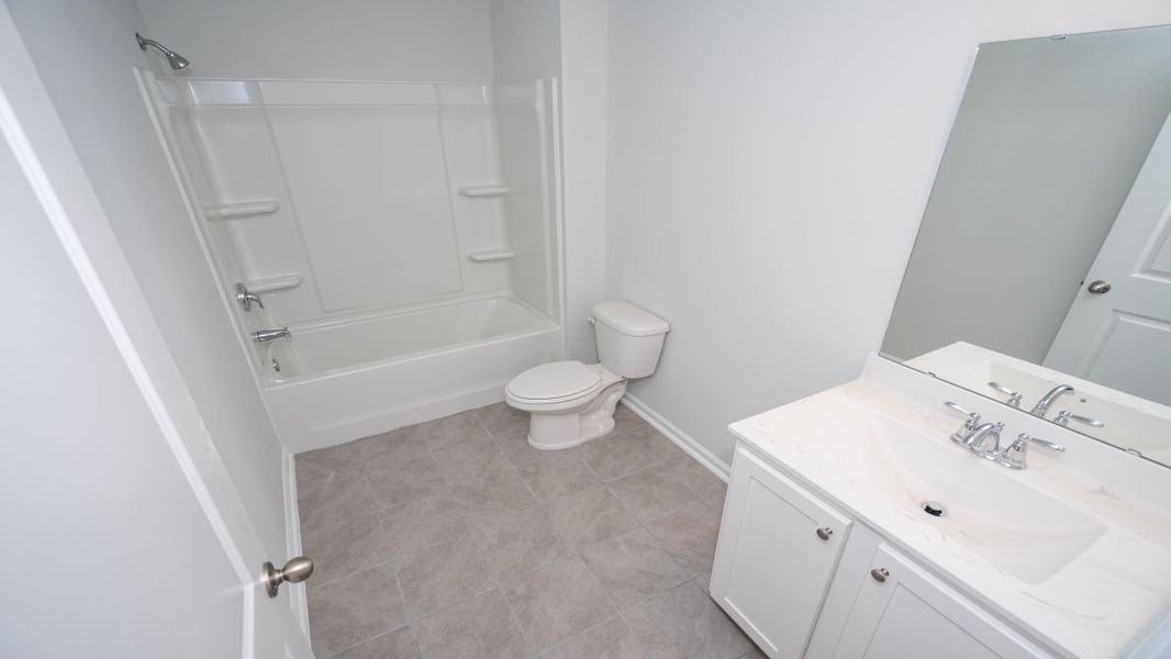 Representative unfurnished interior of a home built from the GALEN by D.R. Horton in Ridgefield, Conway (Image 21).