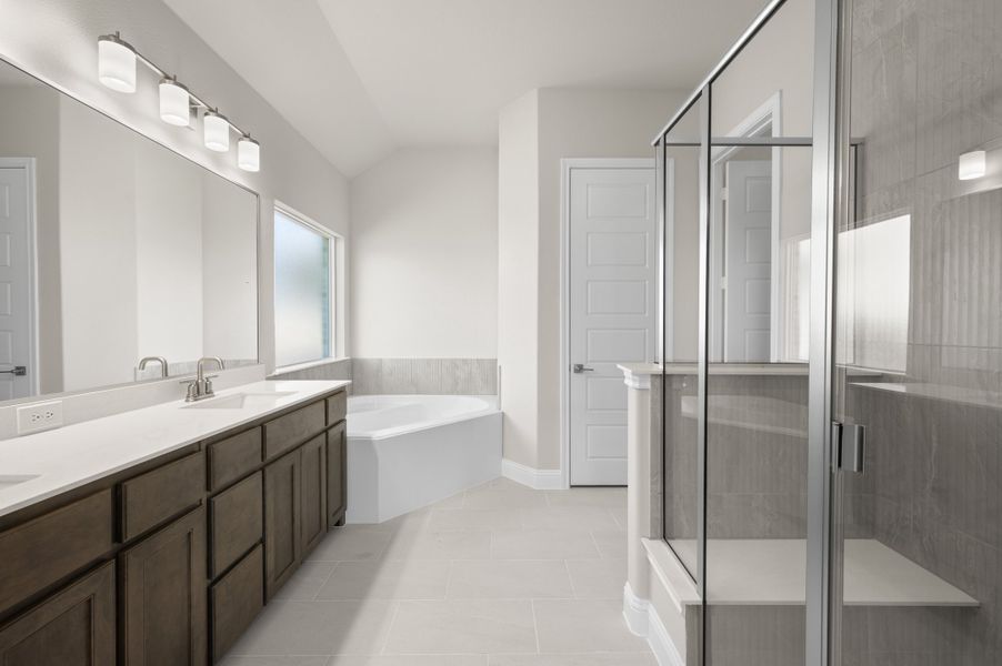 Furnished interior view inside a new home in Myrtle Creek, Waxahachie (Image 9).